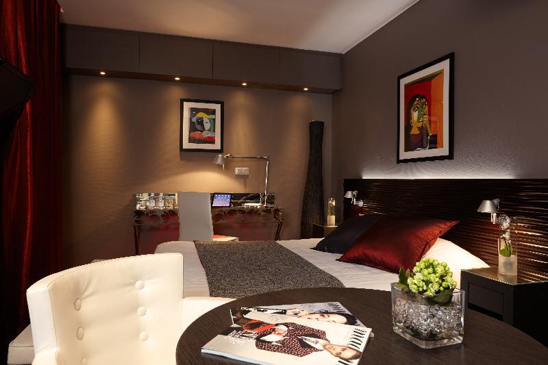 Saint Christophe Hotel 4*